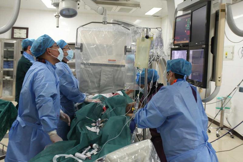 急症PCI-心源性休克-主动脉气囊扩张4.jpg 急症PCI-心源性休克-主动脉气囊扩张4.jpg